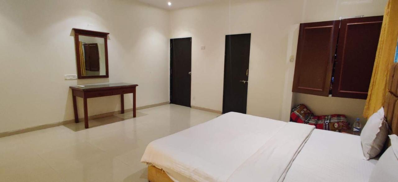 伊加特普里Air 2Bhk Infinity别墅 外观 照片